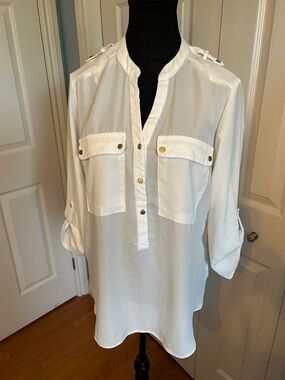Paraphrase White Long-Sleeve Utility Blouse with Button Pockets